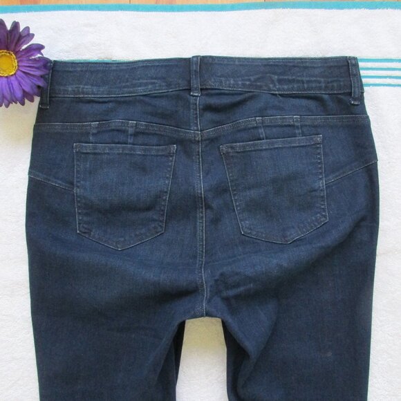 TORRID JEANS Size 14 Zip Ankle Bombshell Skinny Denim - Picture 4 of 9